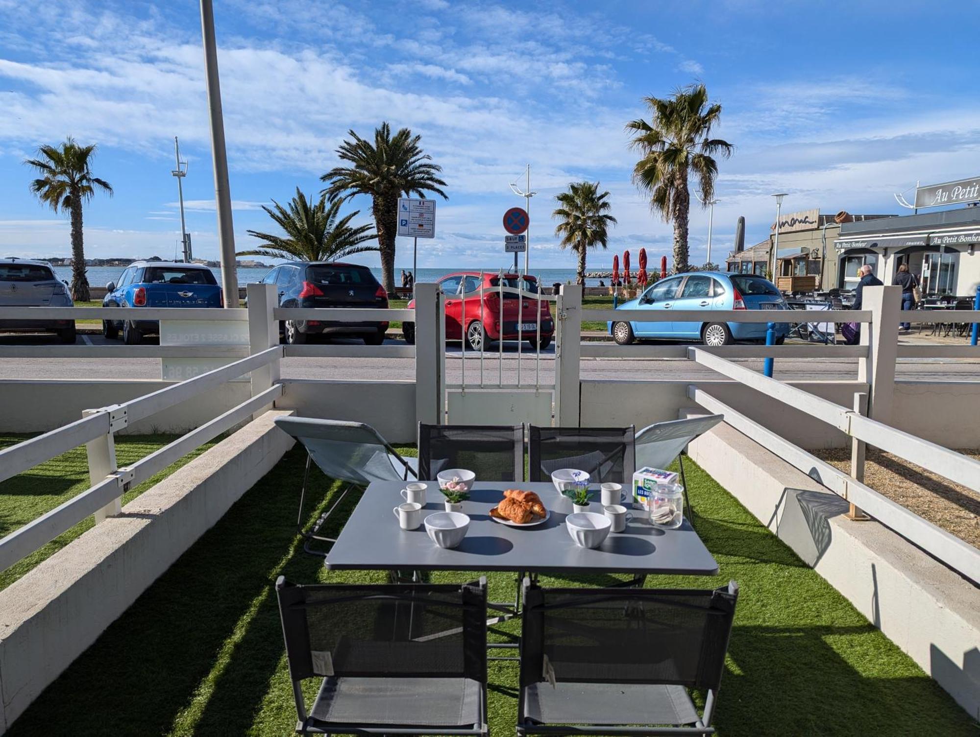 Sol-Y-Days Goeland, Appartement Avec Terrasse Front De Mer Et Place De Parking En Centre-Ville Le Grau-du-Roi Zewnętrze zdjęcie